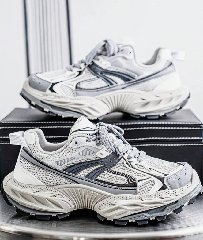 Men's Breathable New Style Mesh Thicker Sole Chunky Sneakers